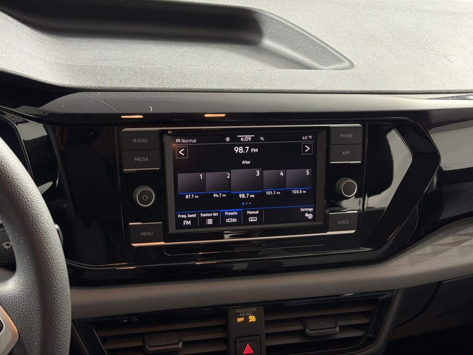 2022 Volkswagen Taos 1.5T S