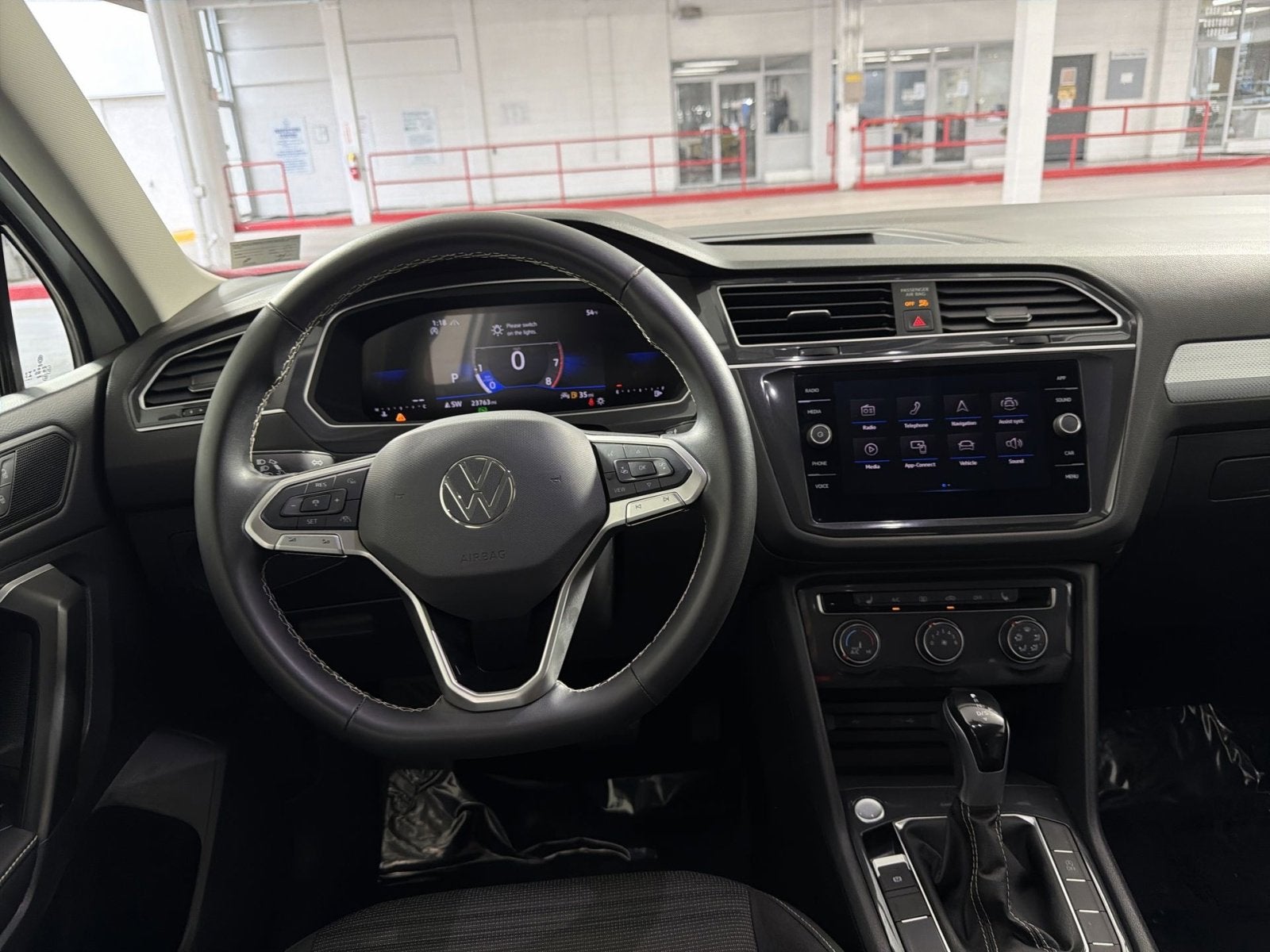 2024 Volkswagen Tiguan 2.0T S