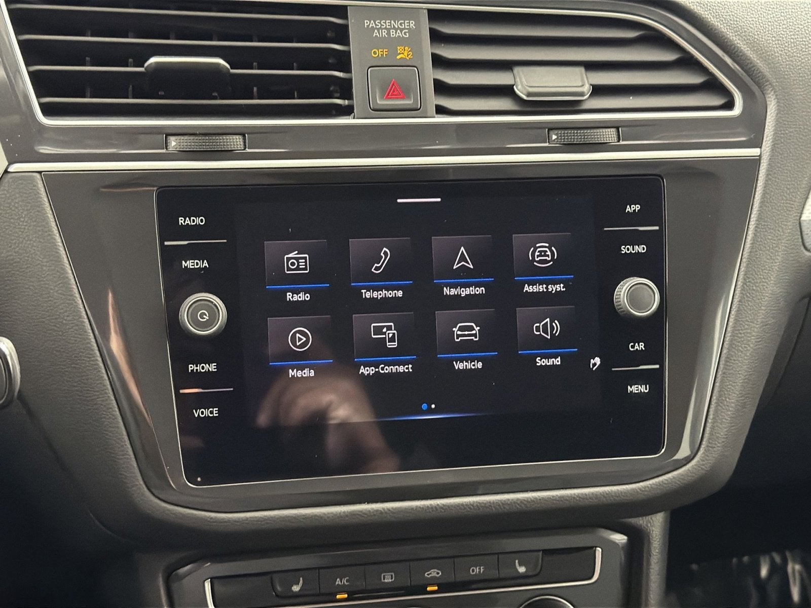 2024 Volkswagen Tiguan 2.0T S