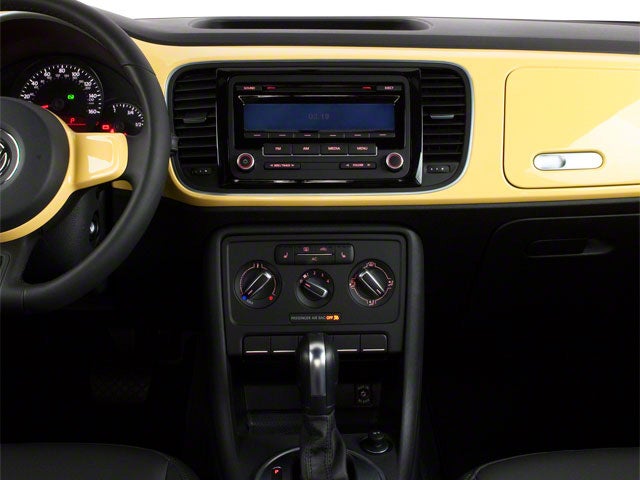 2012 Volkswagen Beetle 2.0 TSi