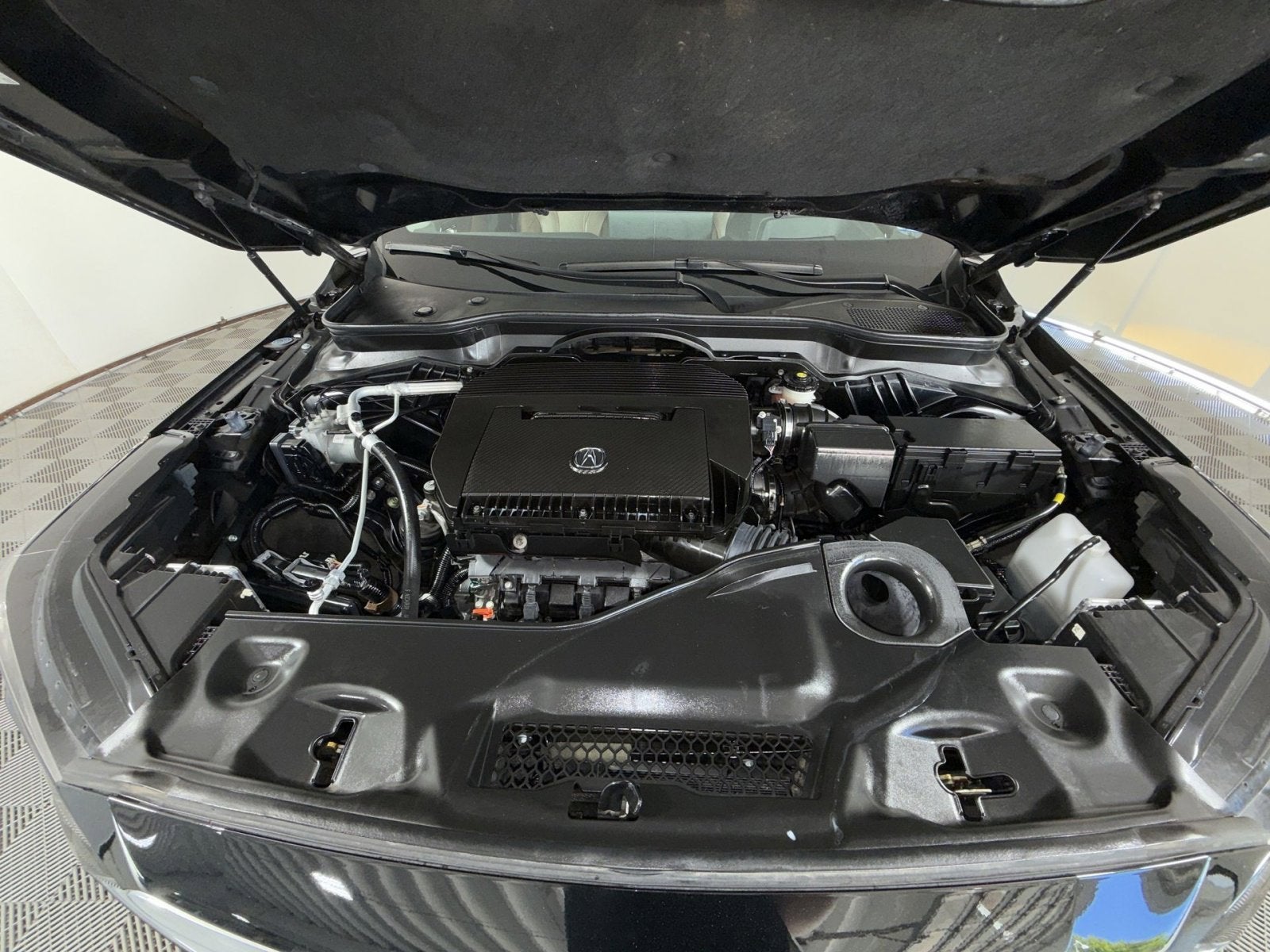 2023 Acura MDX Advance