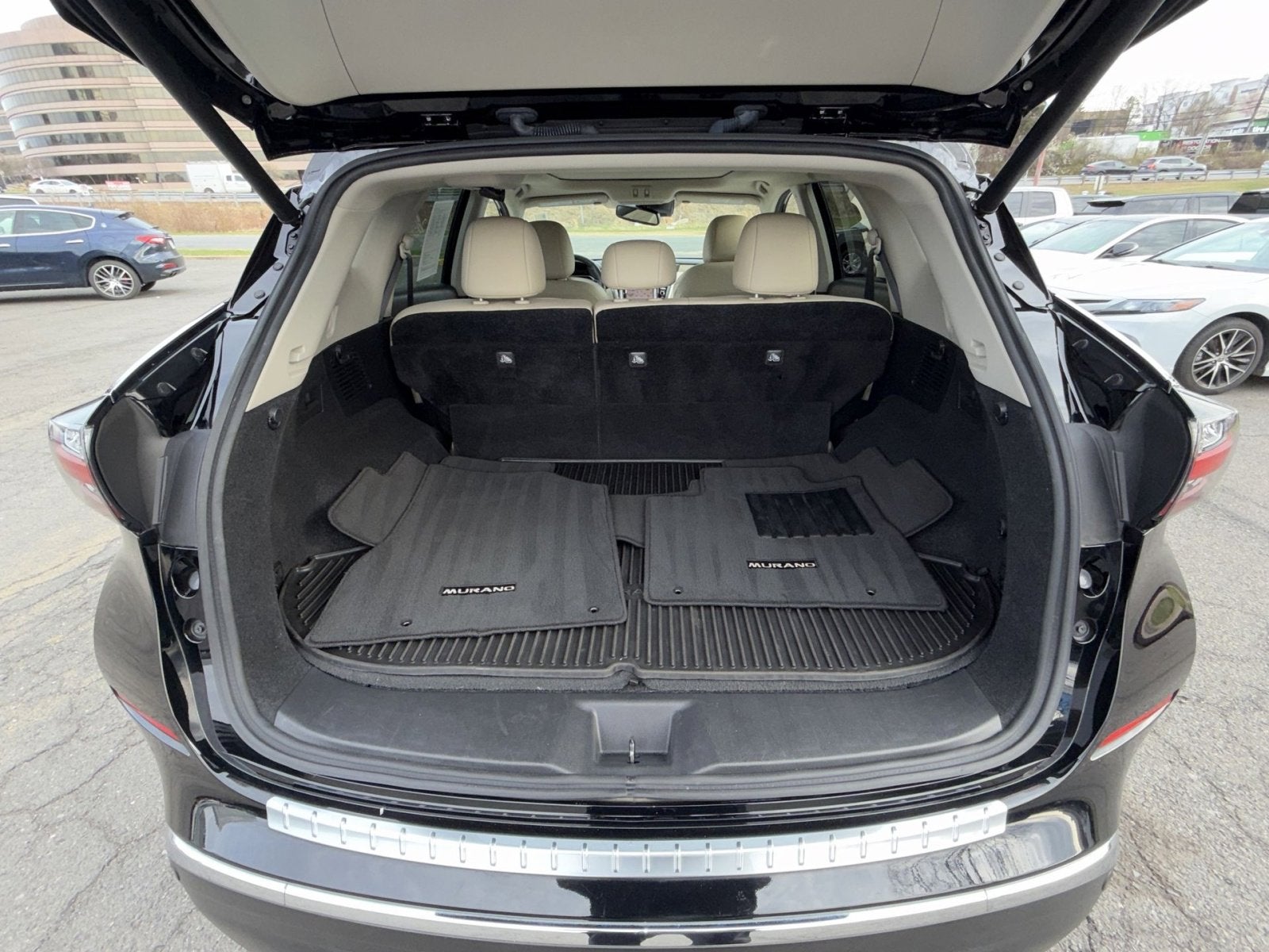 2023 Nissan Murano SL