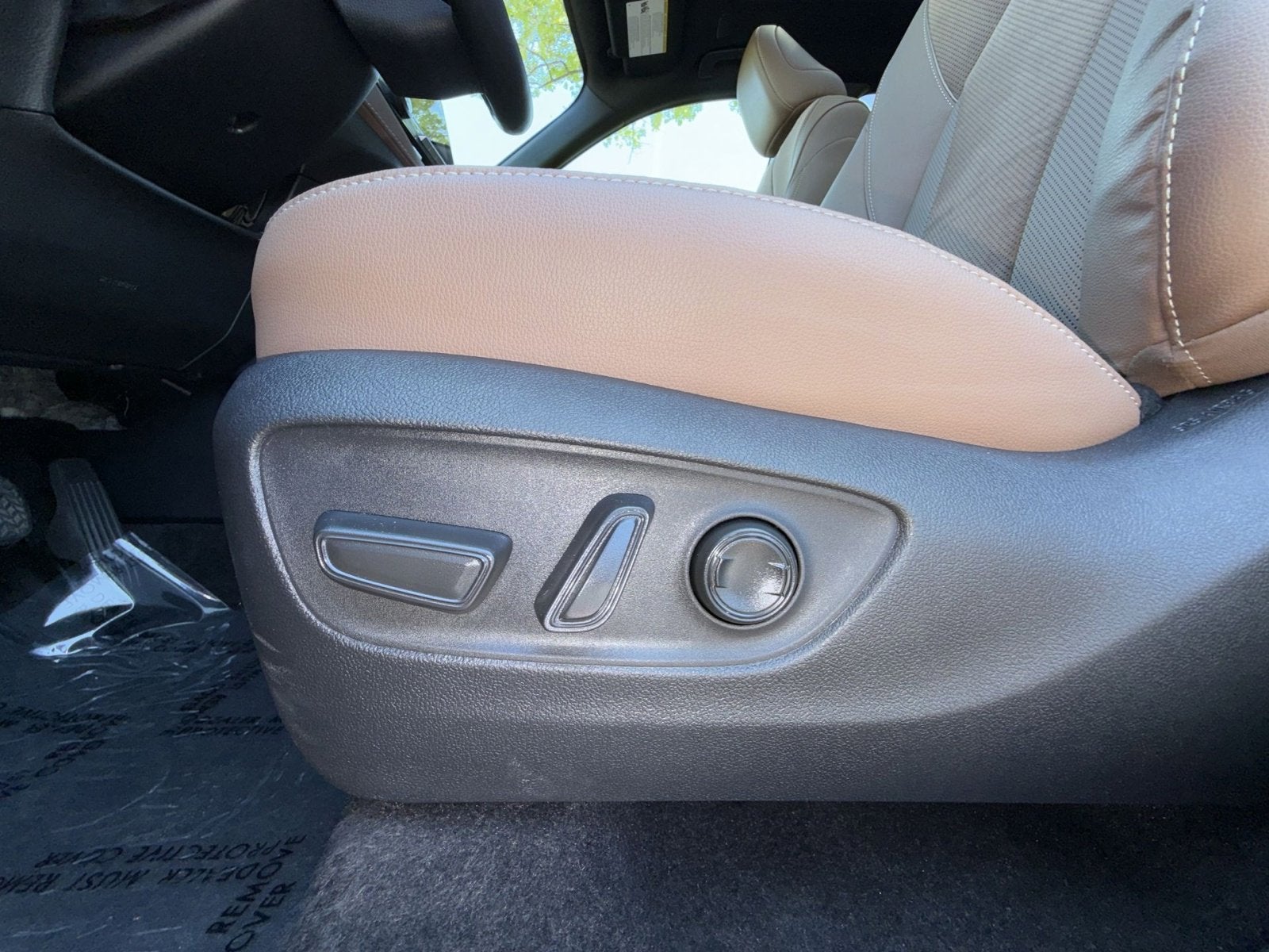 2025 Toyota Grand Highlander Hybrid MAX Platinum