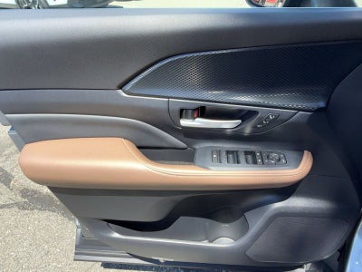 2025 Toyota Grand Highlander Hybrid MAX Platinum