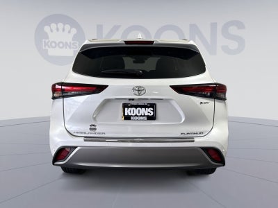 2026 Toyota Highlander Hybrid Platinum