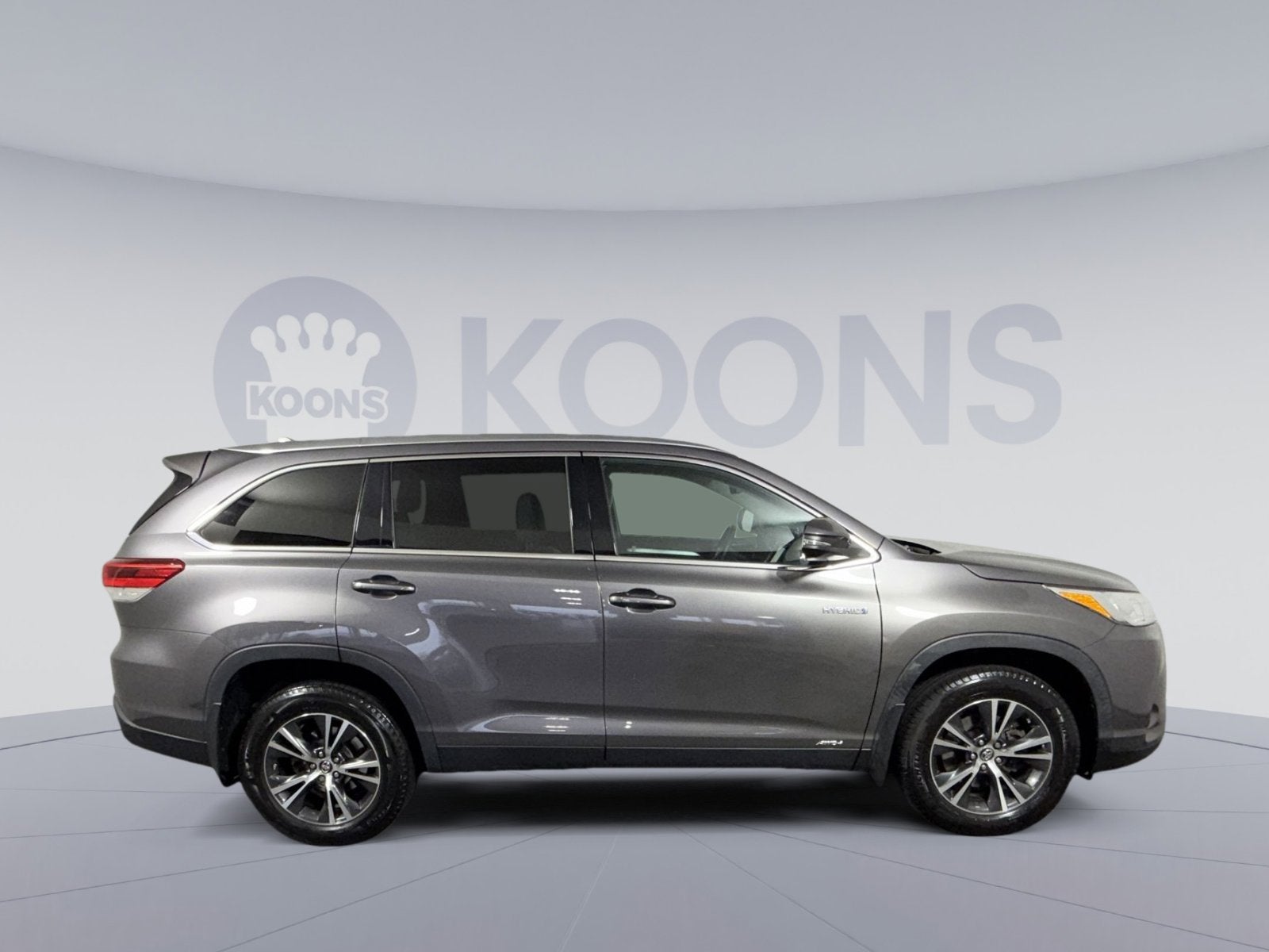 2019 Toyota Highlander Hybrid XLE