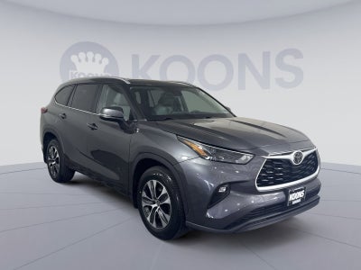 2023 Toyota Highlander XLE