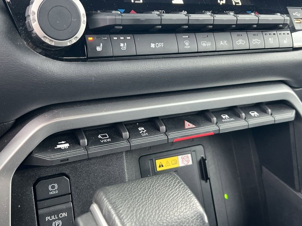 2022 Toyota Tundra Platinum