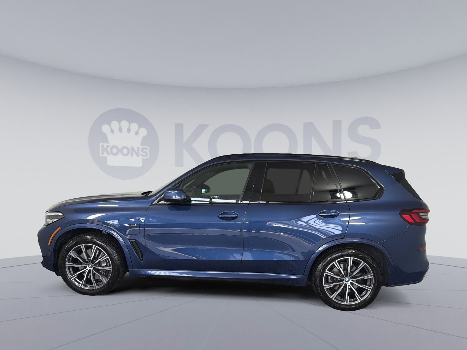 2023 BMW X5 xDrive45e