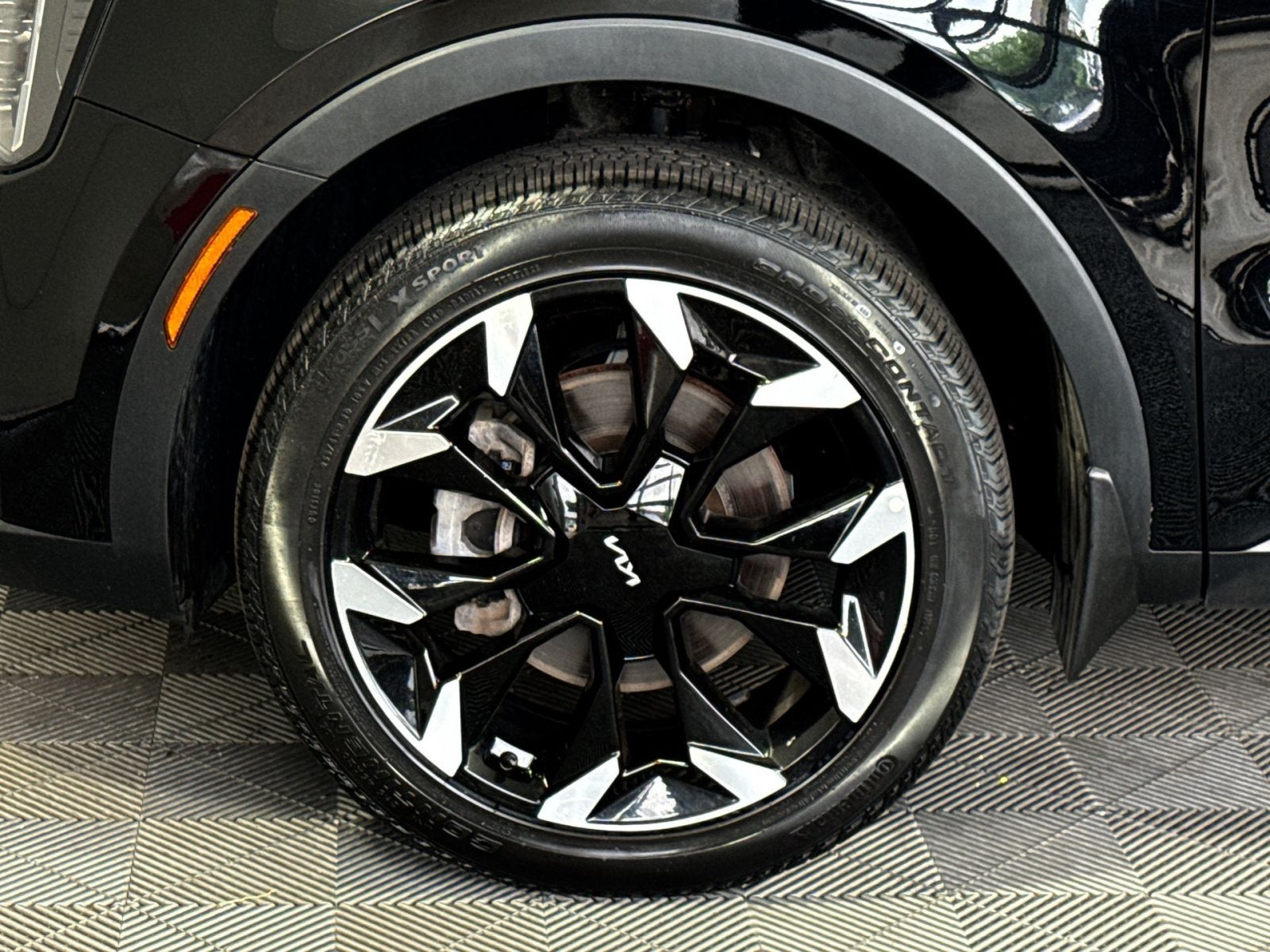 2025 Kia Sorento X-Line EX