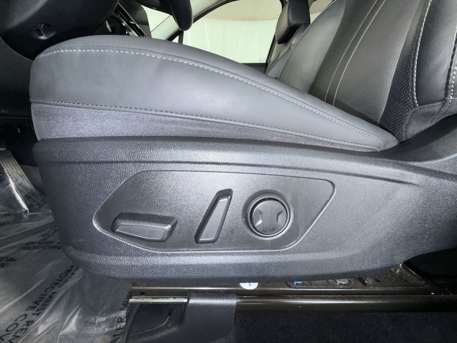 2025 Kia Sorento X-Line EX