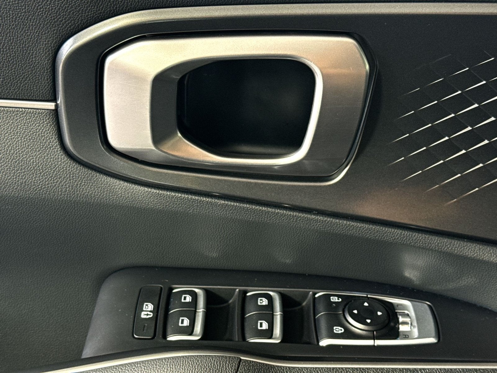 2025 Kia Sorento X-Line EX