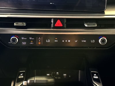 2025 Kia Sorento X-Line EX