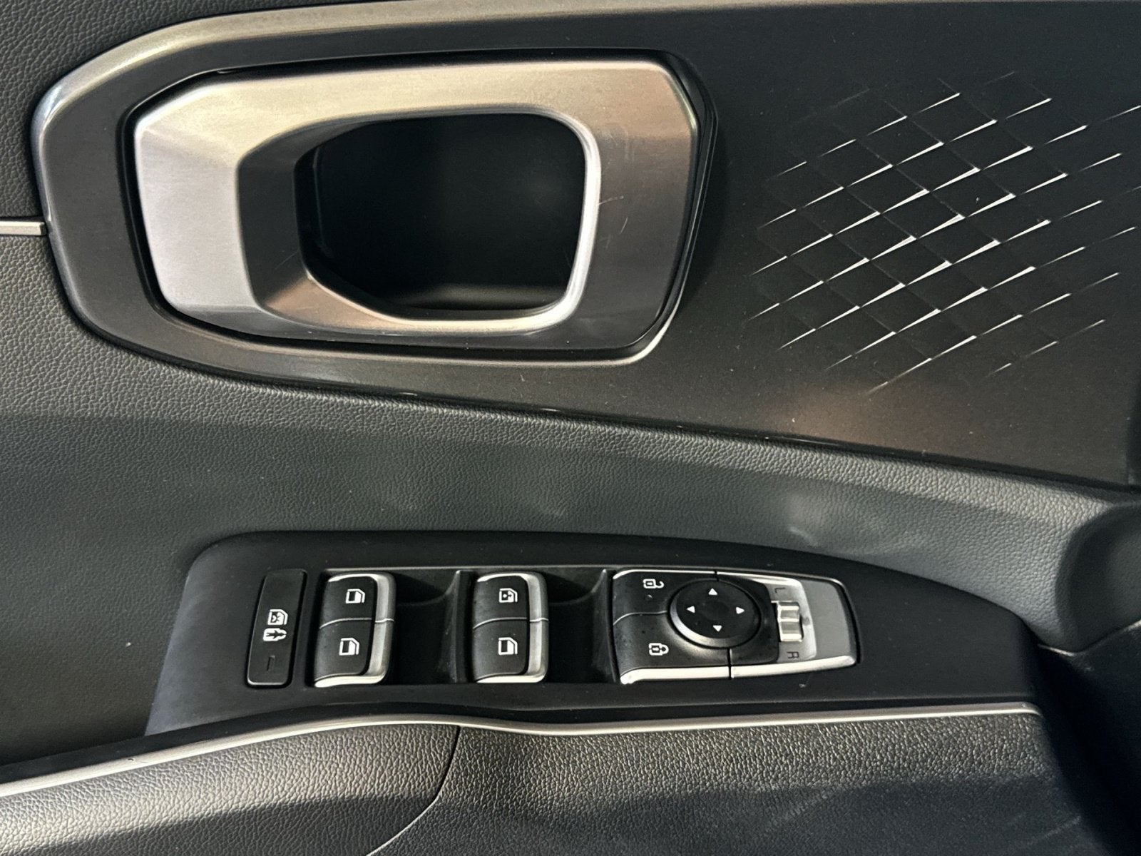 2025 Kia Sorento X-Line EX
