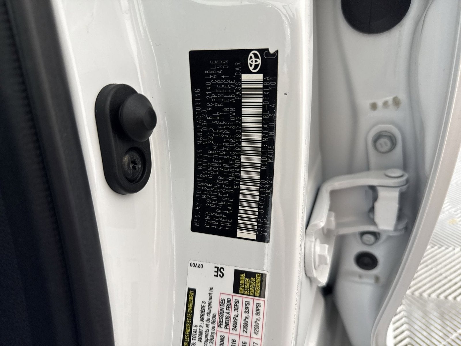 2024 Toyota Corolla LE