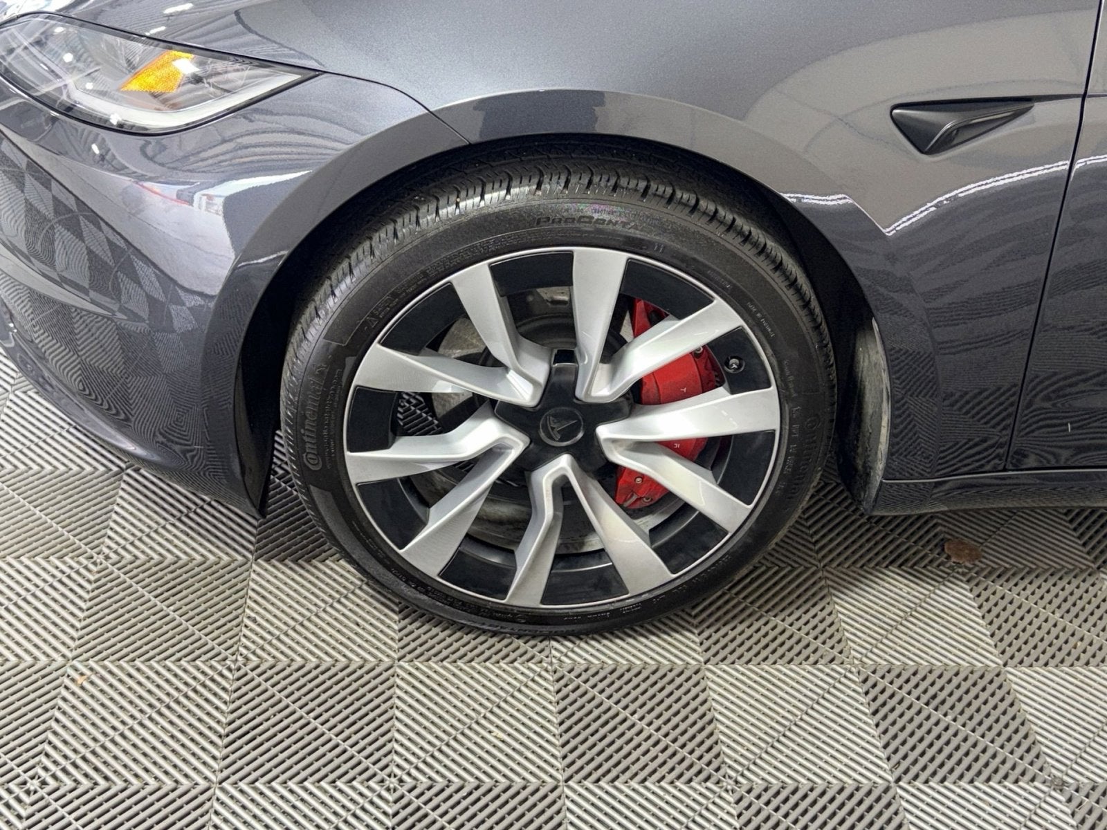 2024 Tesla Model 3 Base