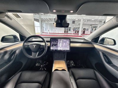 2024 Tesla Model Y Long Range