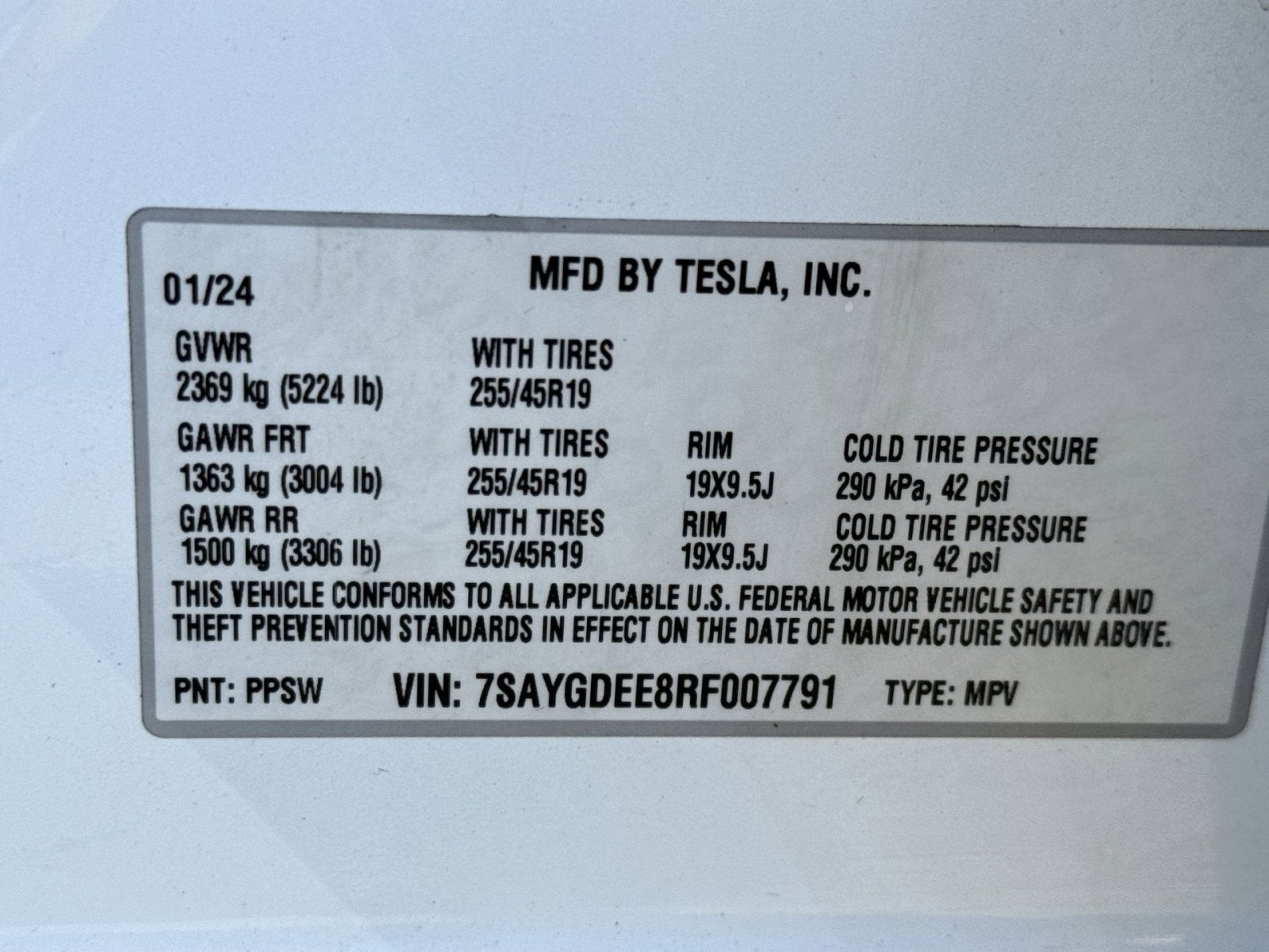 2024 Tesla Model Y Long Range