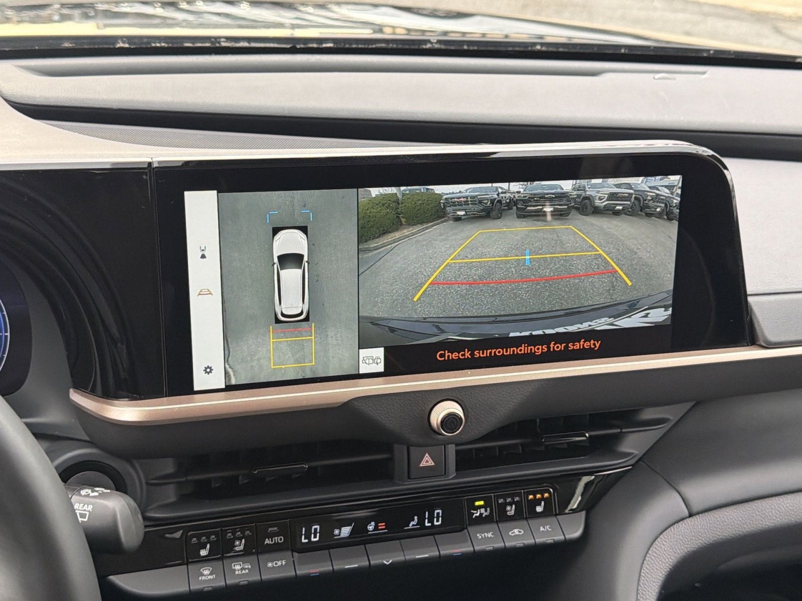 2025 Toyota Crown Signia XLE