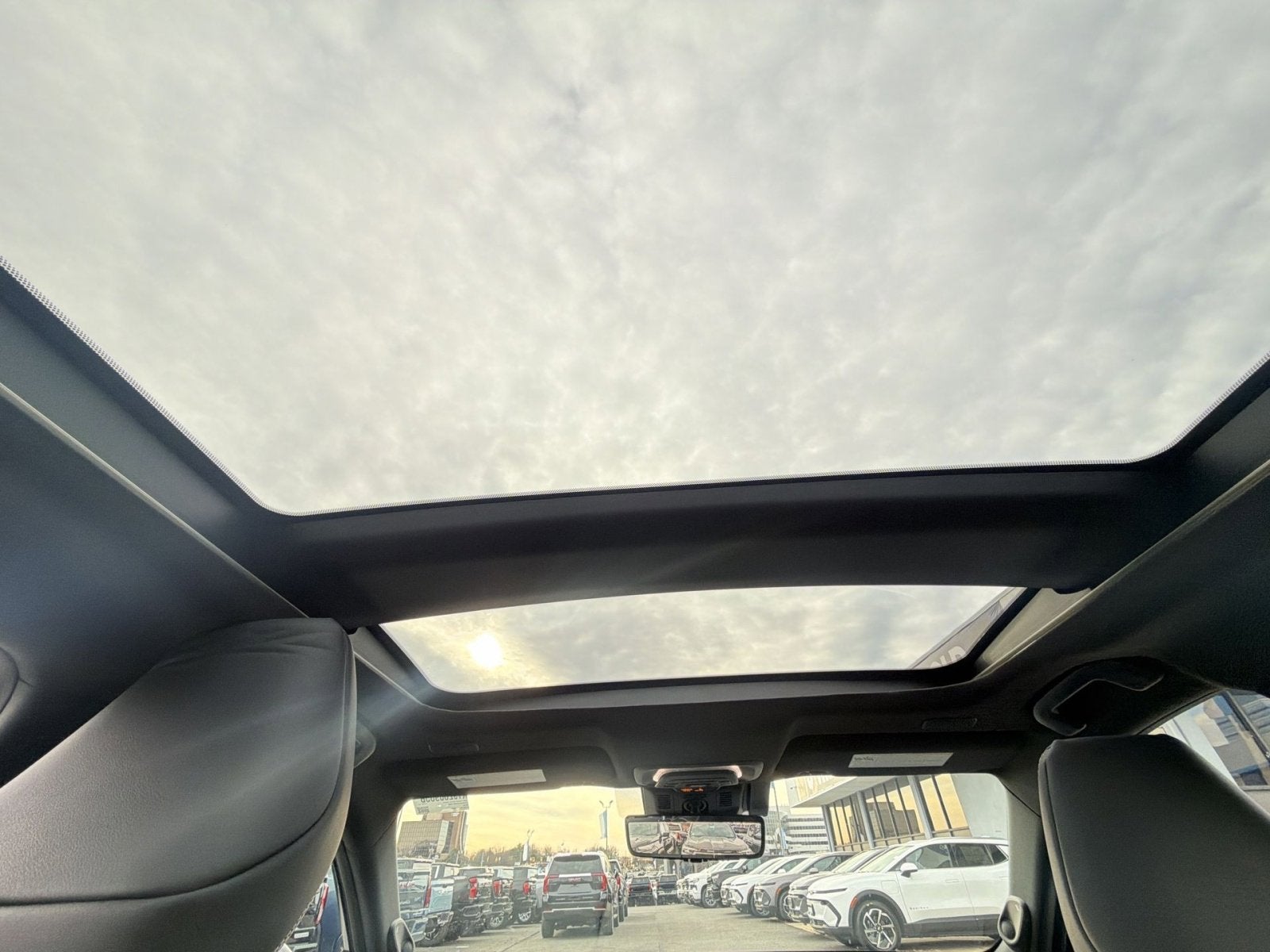 2025 Toyota Crown Signia XLE