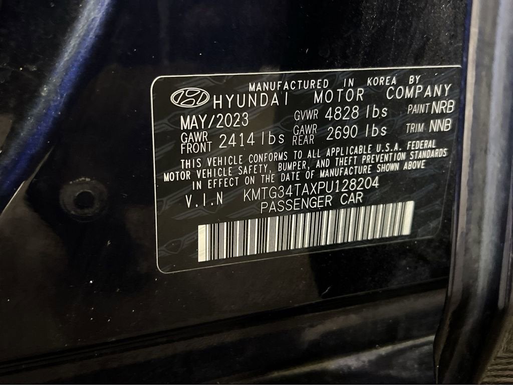 2023 Genesis G70 2.0T