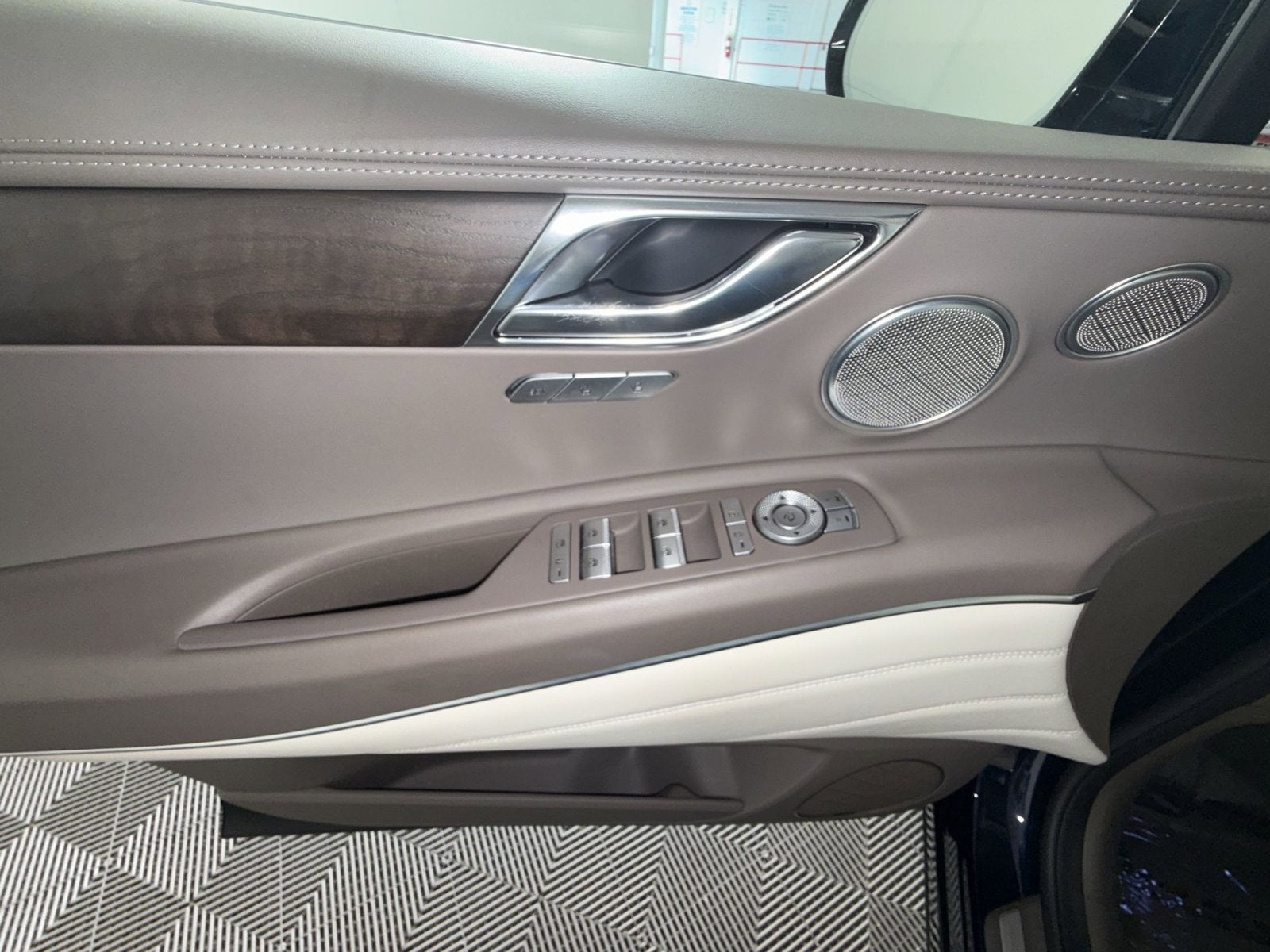 2024 Genesis GV80 3.5T