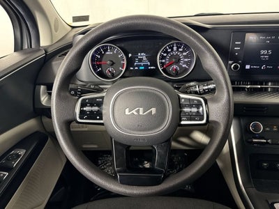 2023 Kia Carnival LX