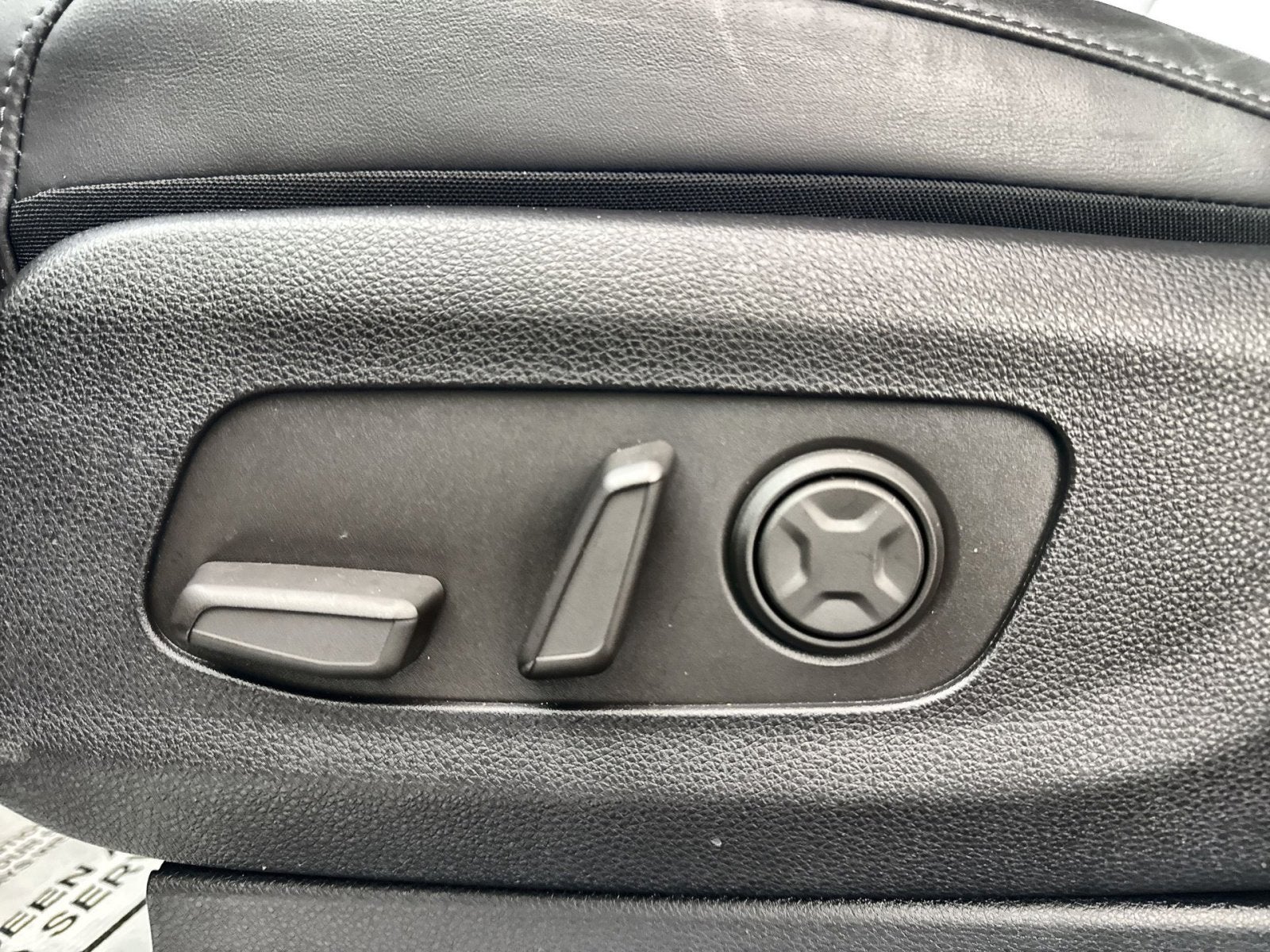 2025 Kia Carnival Hybrid SX