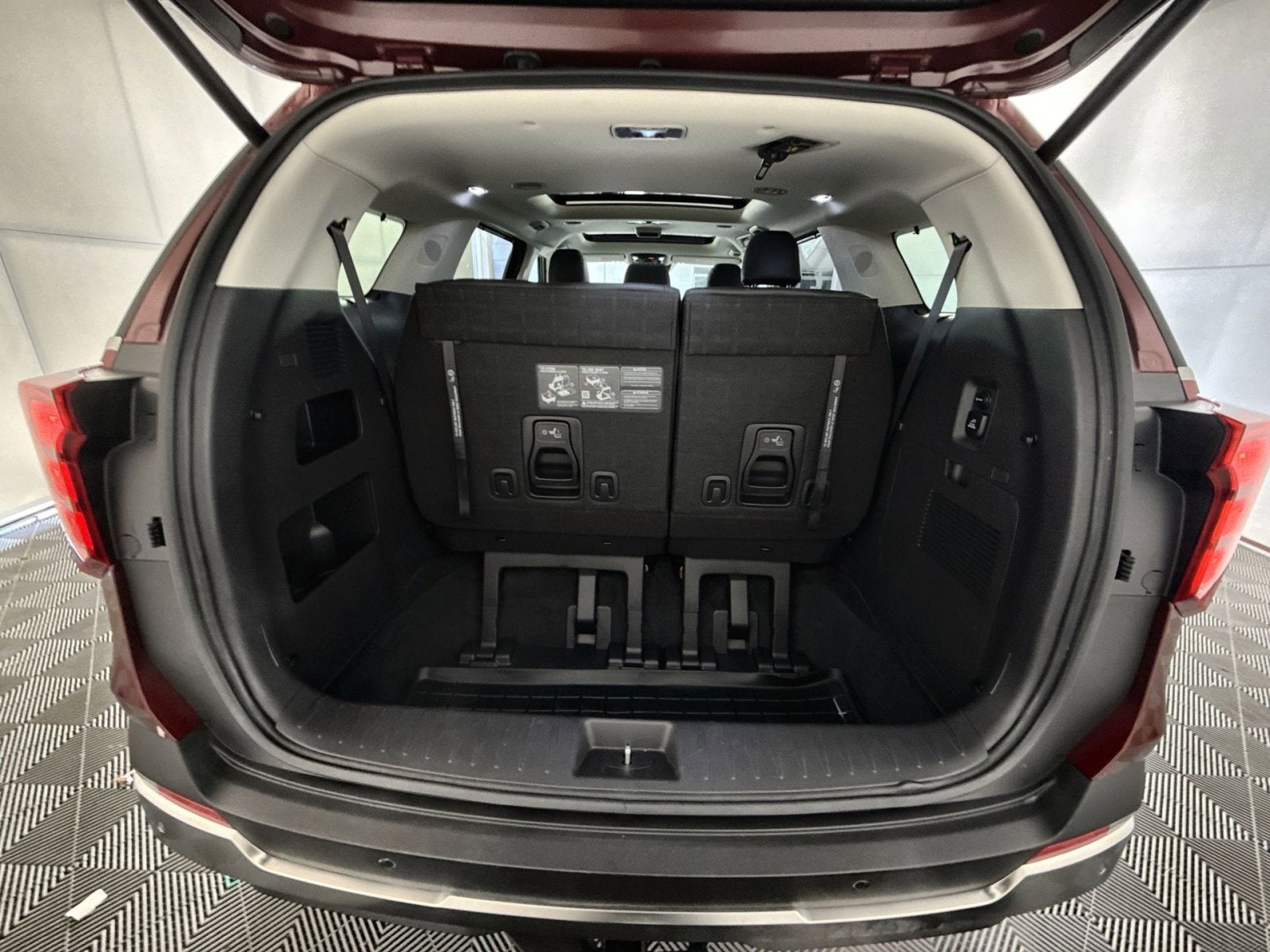 2025 Kia Carnival Hybrid SX