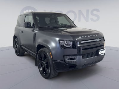 2022 Land Rover Defender 90 V8