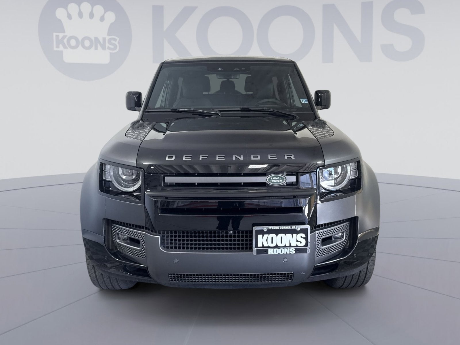 2022 Land Rover Defender 90 V8