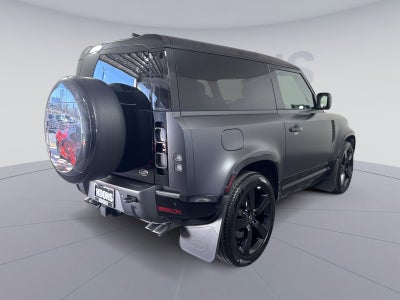 2022 Land Rover Defender 90 V8