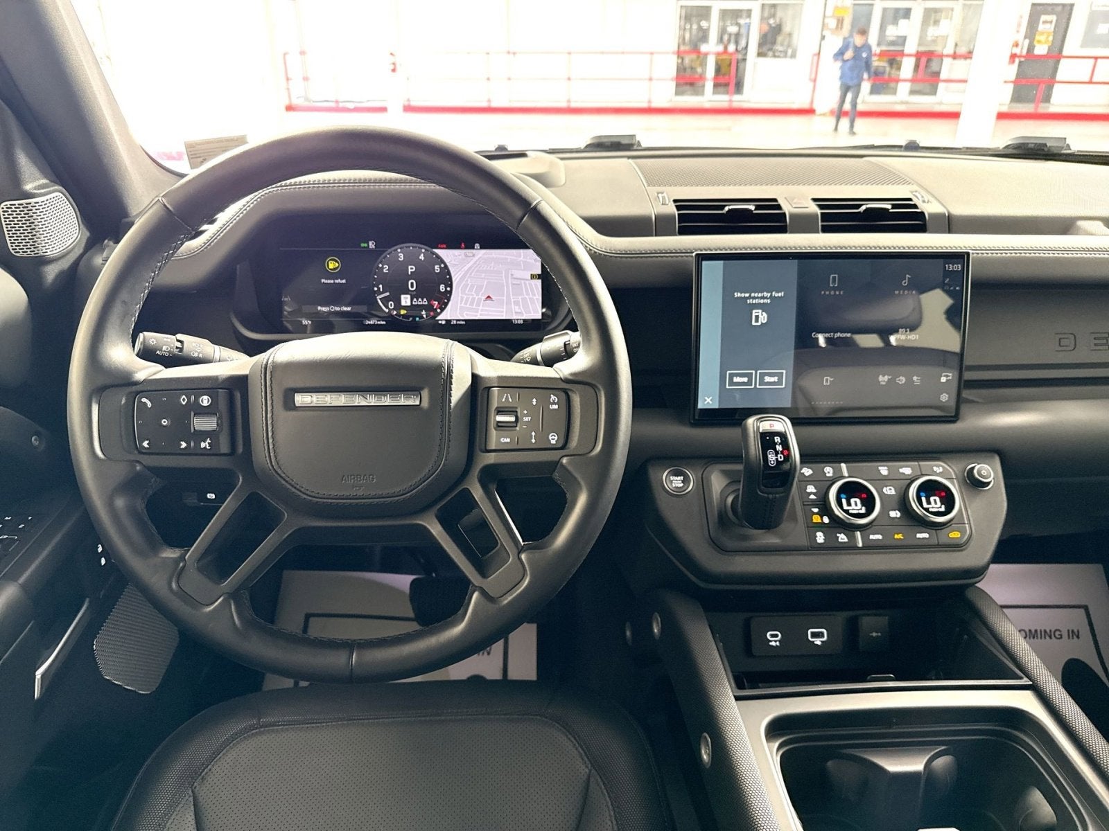 2024 Land Rover Defender 130 Outbound