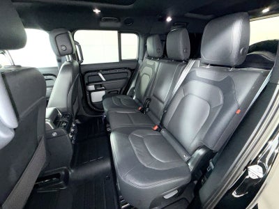 2024 Land Rover Defender 130 Outbound