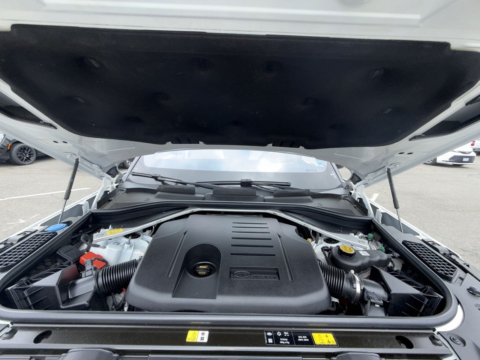 2022 Land Rover Range Rover SE