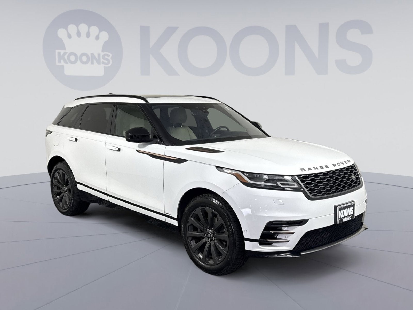 2018 Land Rover Range Rover Velar SE R-Dynamic