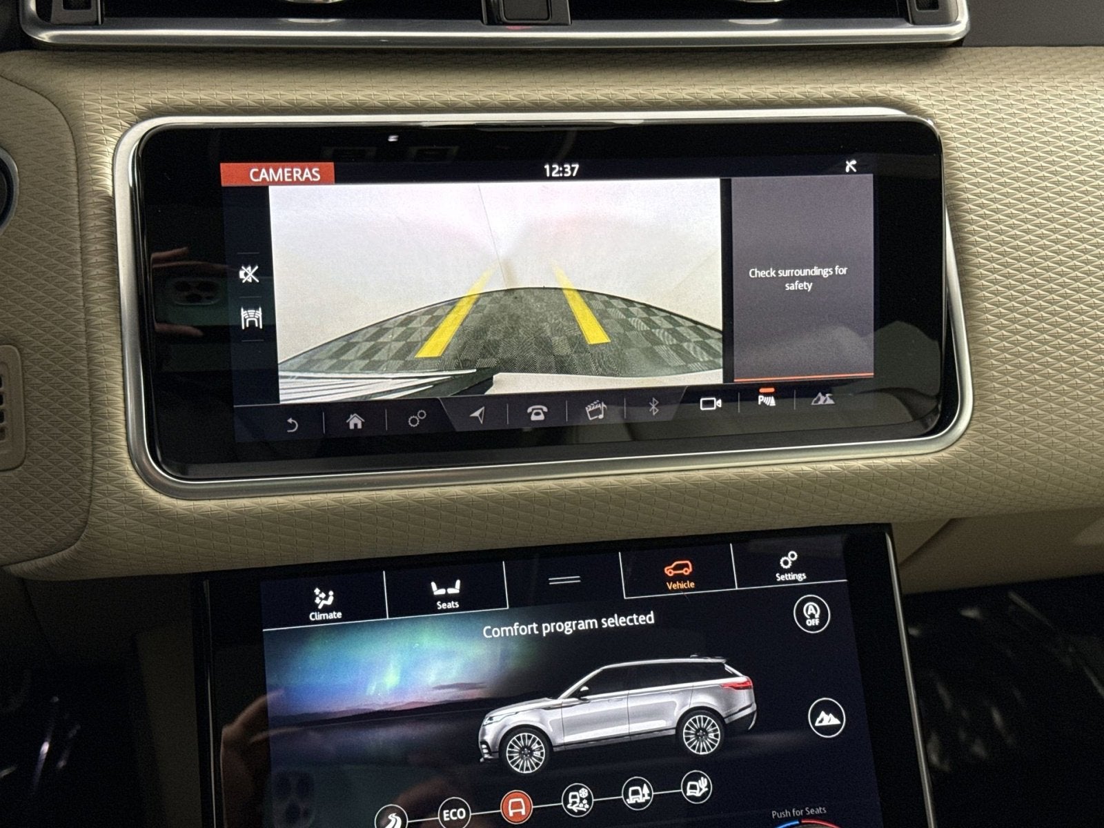 2018 Land Rover Range Rover Velar SE R-Dynamic