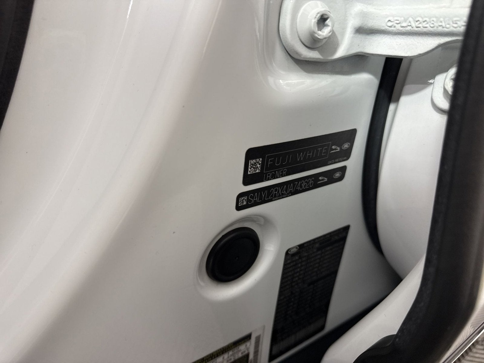 2018 Land Rover Range Rover Velar SE R-Dynamic