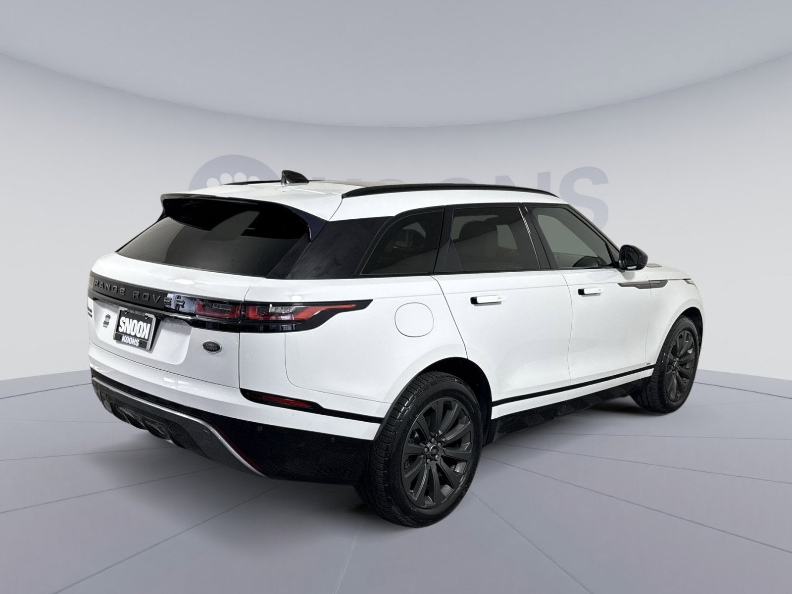 2018 Land Rover Range Rover Velar SE R-Dynamic