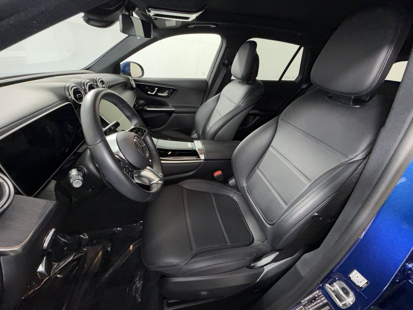 2025 Mercedes-Benz GLC GLC 300
