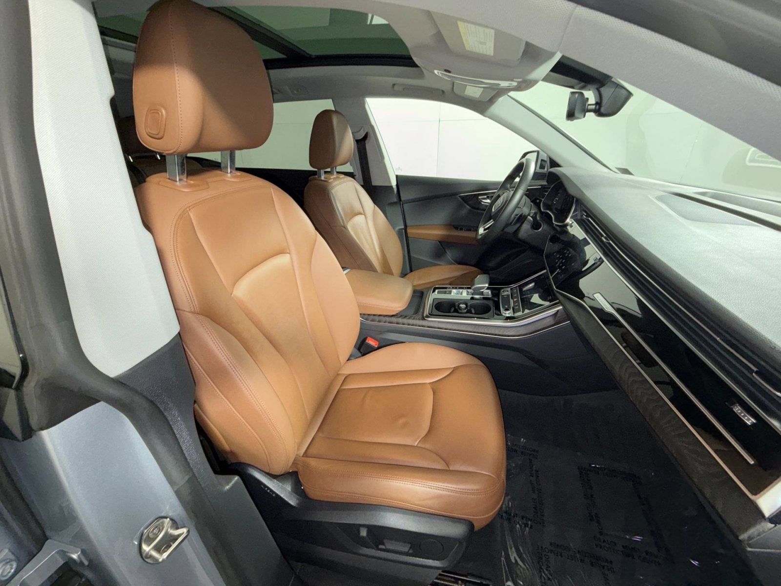 2022 Audi Q8 55 Premium