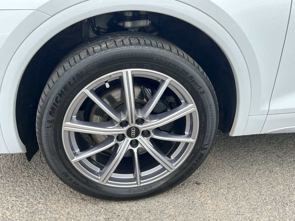 2023 Audi SQ5 Premium Plus