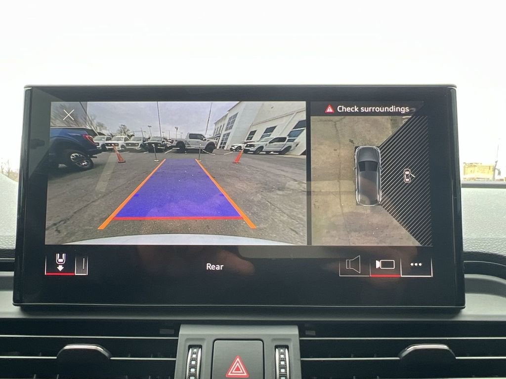 2023 Audi SQ5 Premium Plus