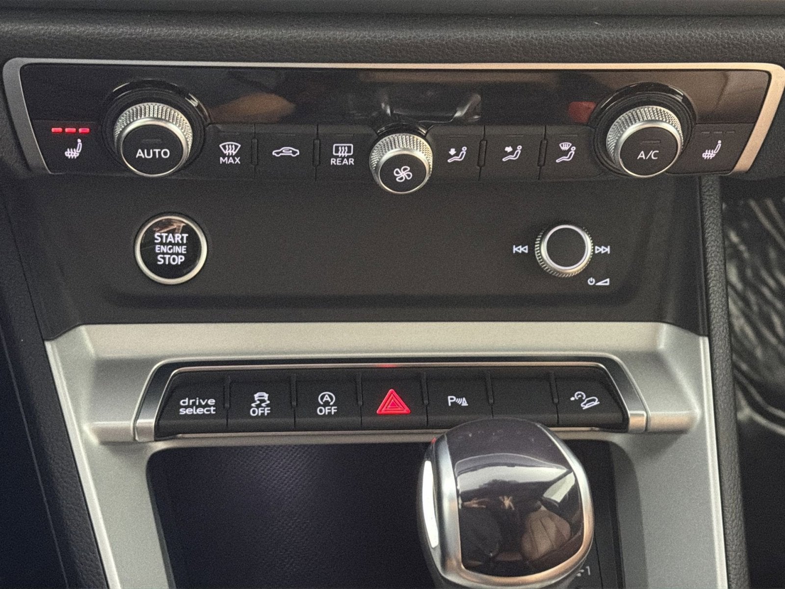 2022 Audi Q3 Premium