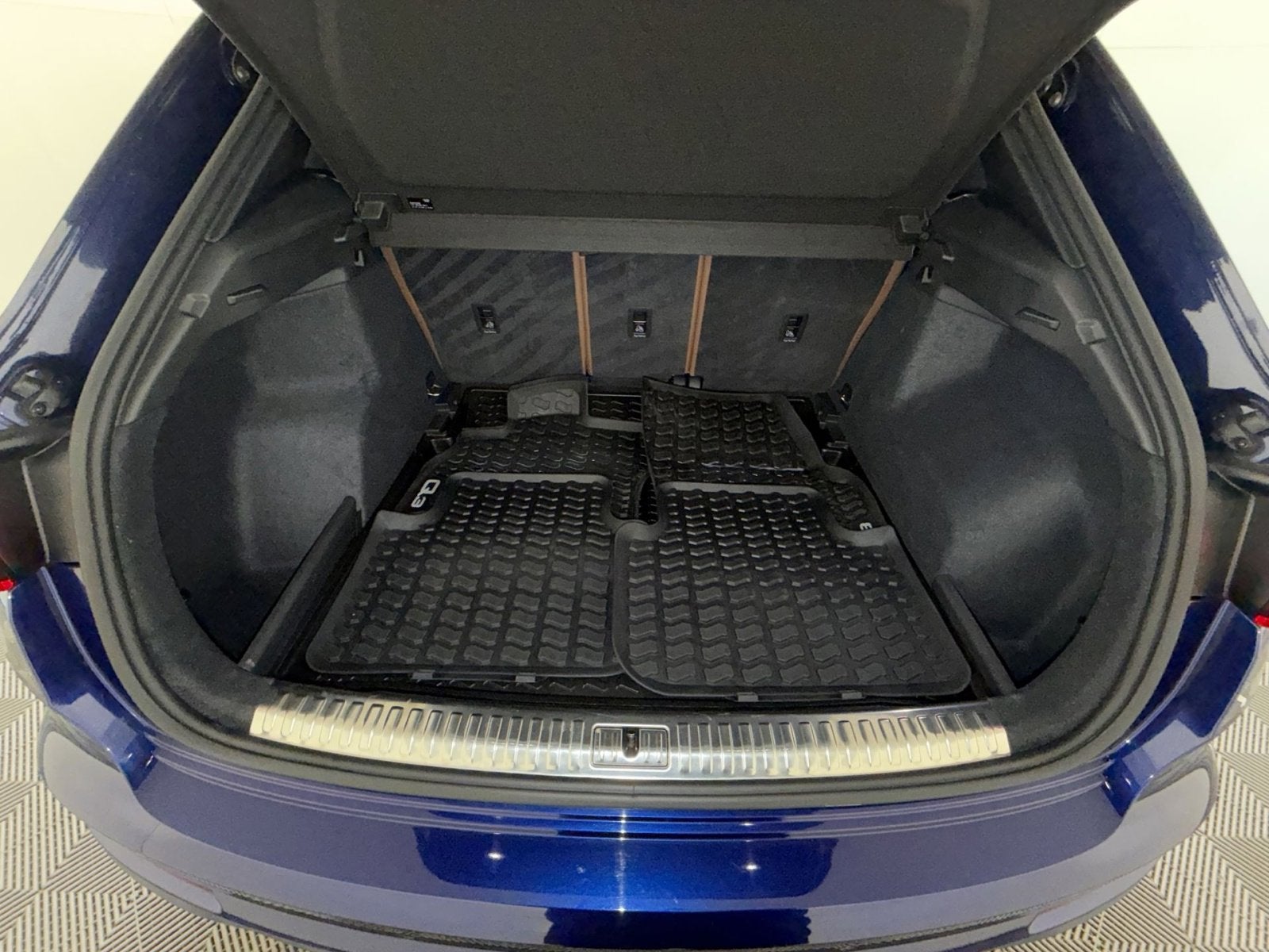 2022 Audi Q3 Premium