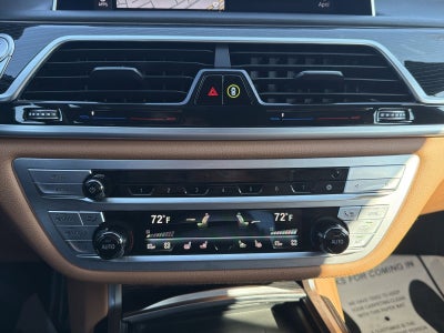 2022 BMW 7 Series 750i xDrive