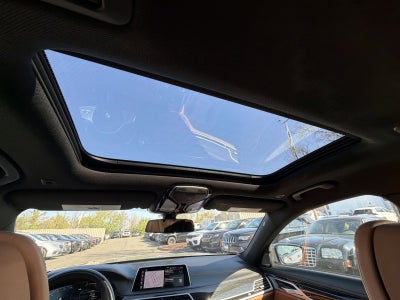 2022 BMW 7 Series 750i xDrive