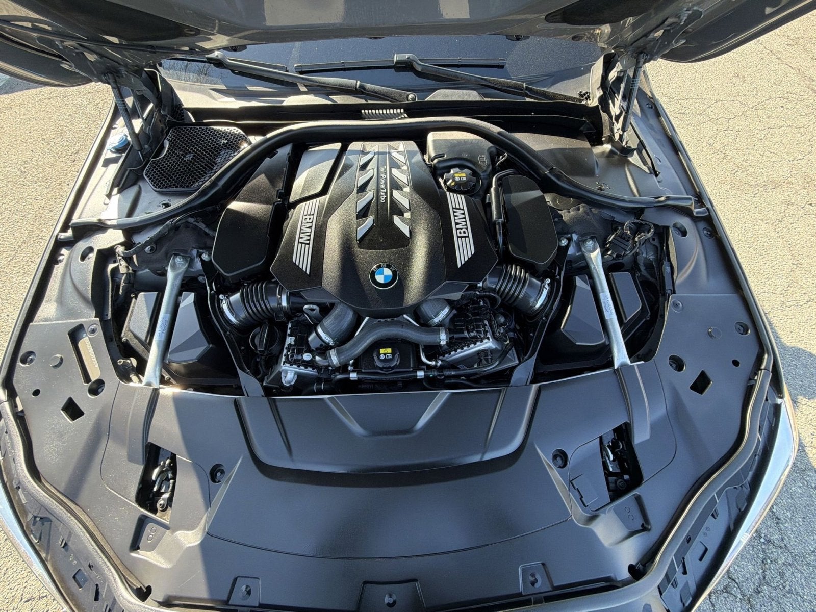 2022 BMW 7 Series 750i xDrive