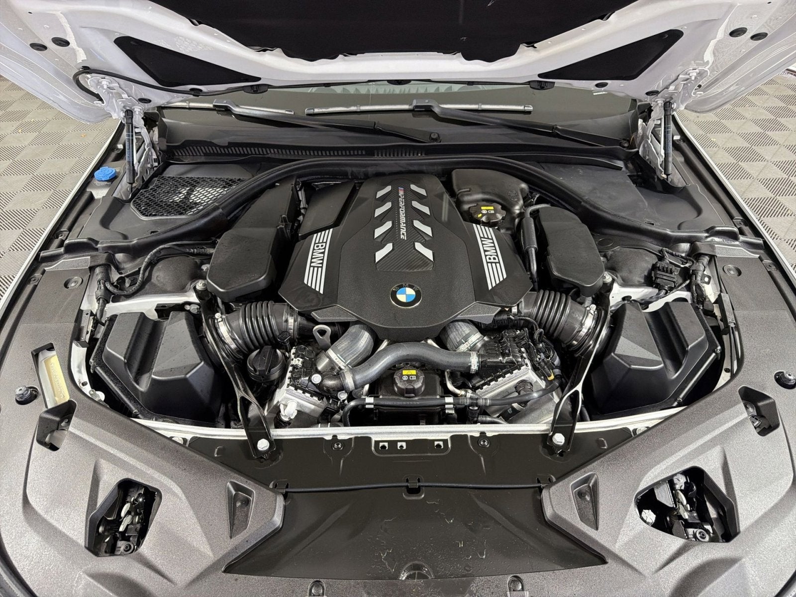 2019 BMW 8 Series M850i xDrive