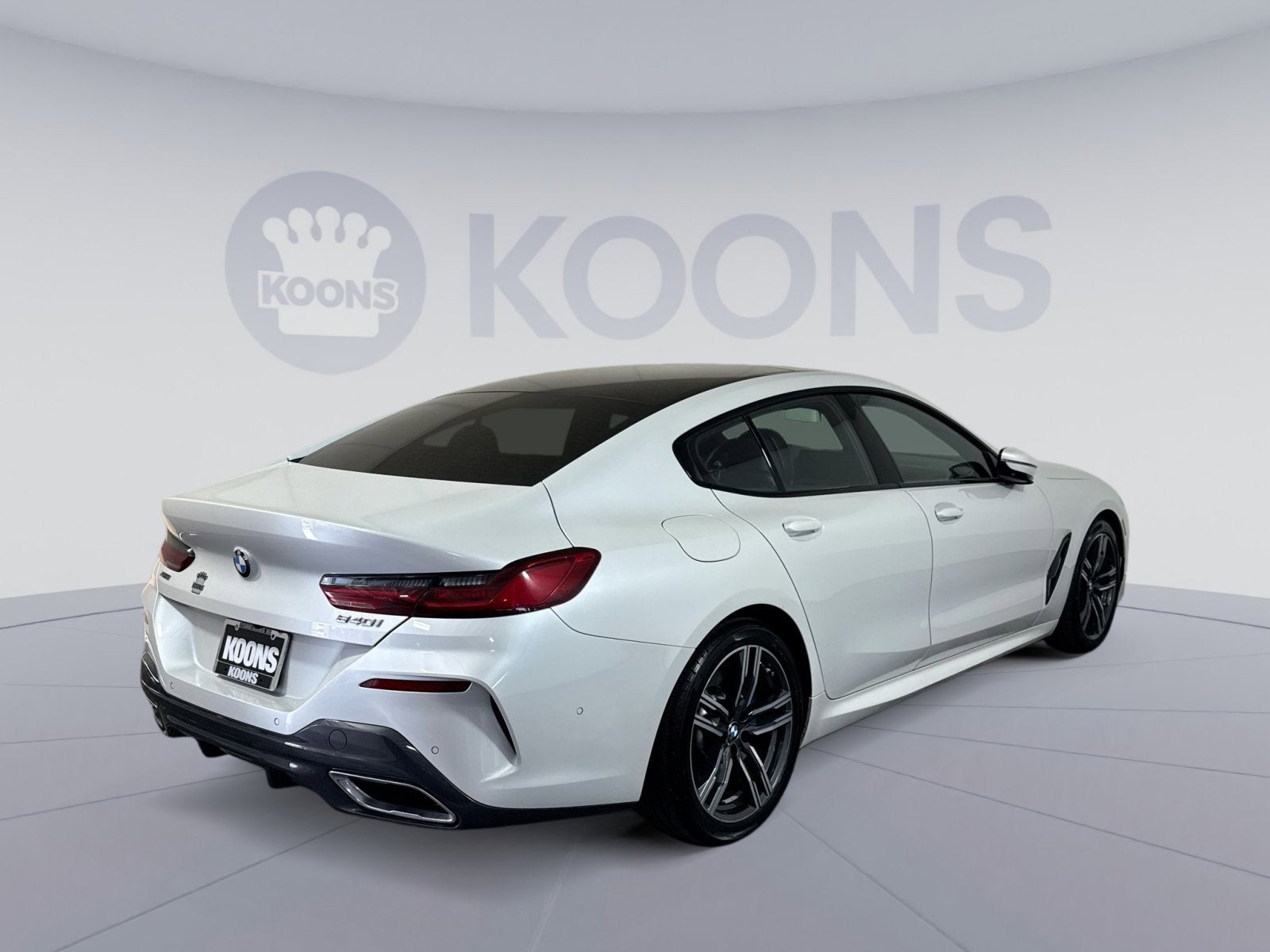 2023 BMW 8 Series 840